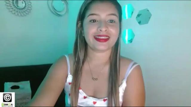 Image 2 of little_dannielle Stream on Chaturbate on 19 months ago