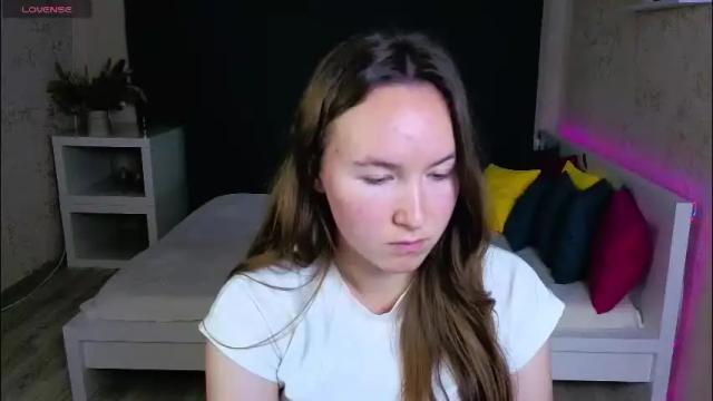 Image 12 of little_doll_meow Stream on Chaturbate on 2 months ago