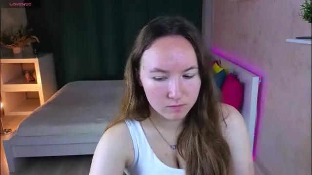 Image 3 of little_doll_meow Stream on Chaturbate on 2 months ago