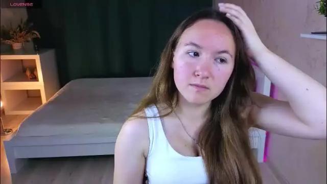 Image 8 of little_doll_meow Stream on Chaturbate on 2 months ago