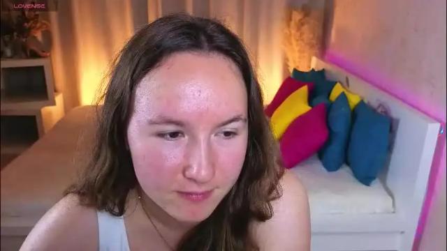 Image 2 of little_doll_meow Stream on Chaturbate on 2 months ago