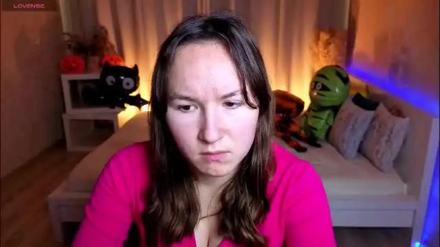 Image 6 of little_doll_meow Stream on Chaturbate on 12 days ago