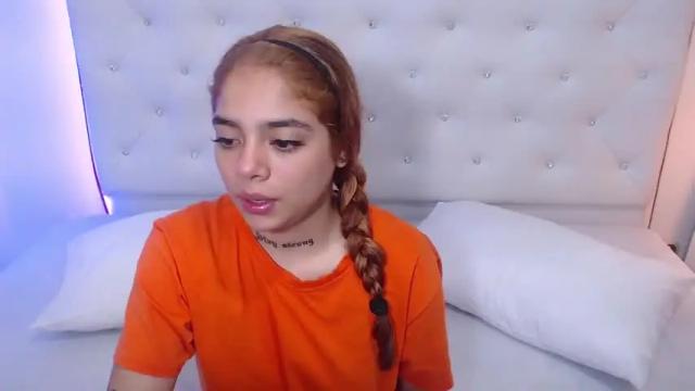 Image 4 of little_dreams18 Stream on Chaturbate on 18 months ago