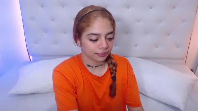 Image 6 of little_dreams18 Stream on Chaturbate on 18 months ago