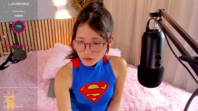 Image 7 of little_effy18 Stream on Chaturbate on 12 months ago