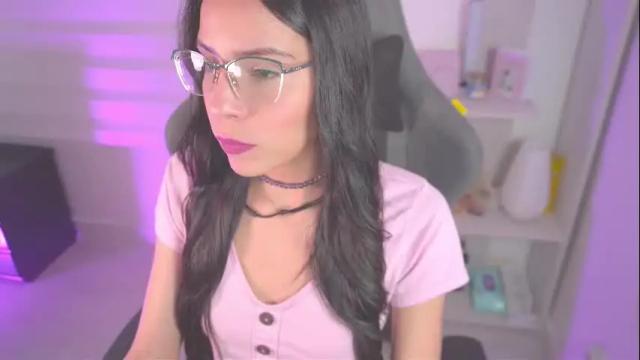 Image 12 of little_eli Stream on Chaturbate on 16 days ago