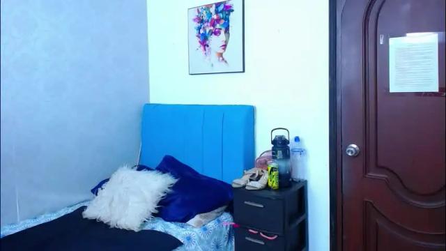Image 8 of little_flower4you Stream on Chaturbate on 2 months ago