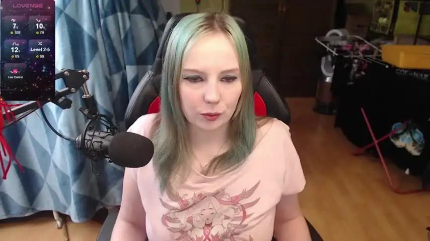 little_gamer Chaturbate