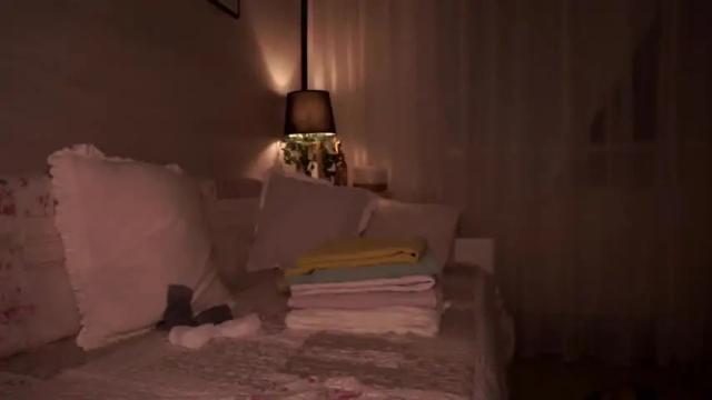 Image 3 of little_heart_andreea Stream on Chaturbate on 15 months ago