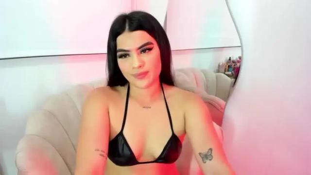 Image 8 of little_honey_bubbles Stream on Chaturbate on 17 months ago
