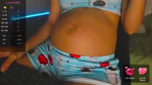 Thumbnail 1, little_hot_cat's Stream at Chaturbate, 19 months ago
