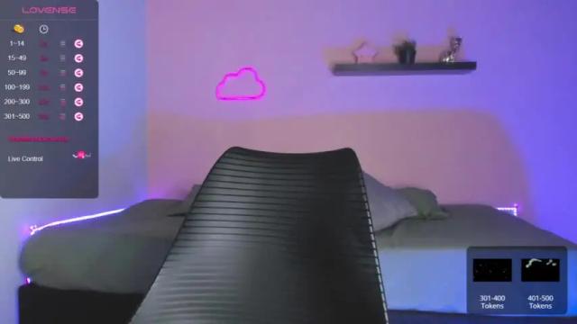 Thumbnail 2, little_hot_cat's Stream at Chaturbate, 19 months ago
