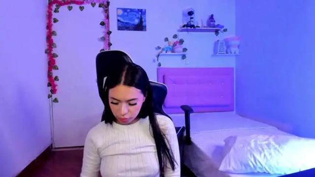 Image 8 of little_jadde Stream on Chaturbate on 24 months ago