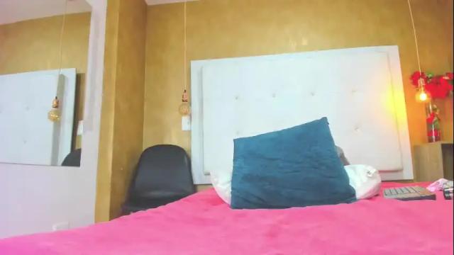 Image 6 of little_jenni Stream on Chaturbate on 1 month ago