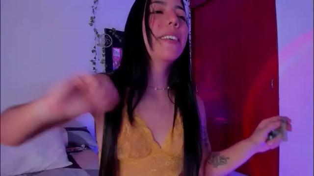 Thumbnail 3, little_kayla_'s Stream at Chaturbate, 1 month ago