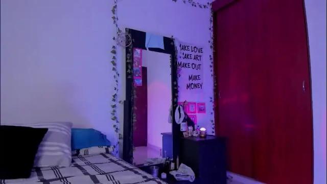 Thumbnail 3, little_kayla_'s Stream at Chaturbate, 1 day ago