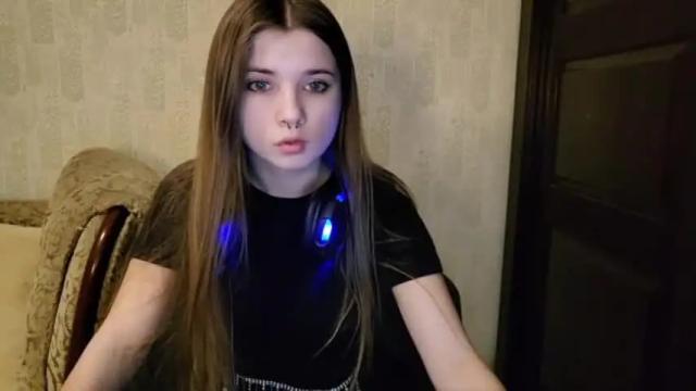 Thumbnail 1, little_kitty777's Stream at Chaturbate, 17 months ago