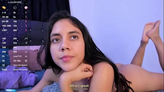 Image 6 of little_liaa Stream on Chaturbate on 1 month ago