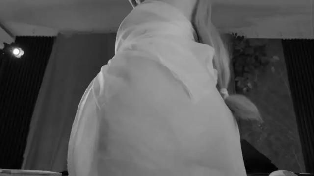 Thumbnail 2, little_maeve's Stream at Chaturbate, 1 month ago