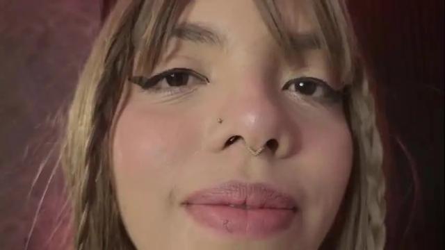 Image 7 of little_maeve Stream on Chaturbate on 12 days ago