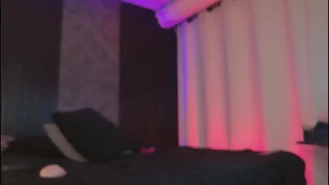 Image 11 of little_maeve Stream on Chaturbate on 1 month ago