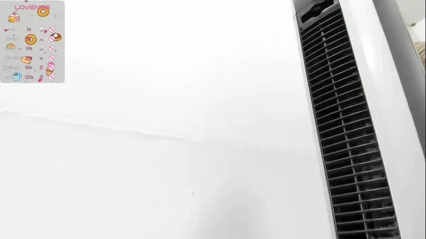 little_melanie Chaturbate
