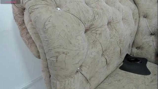 Thumbnail 1, little_melanie's Stream at Chaturbate, 1 month ago