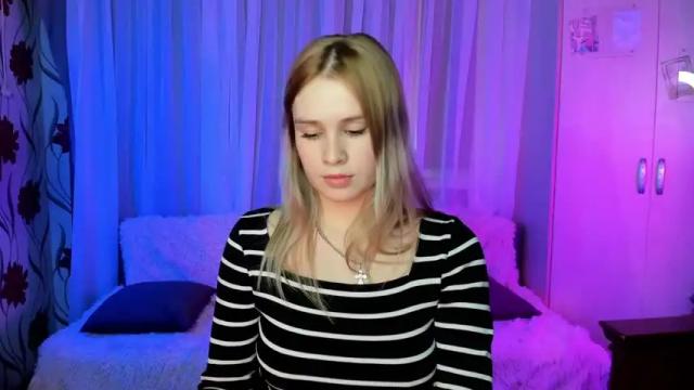 Image 6 of little_meoww Stream on Chaturbate on 16 months ago