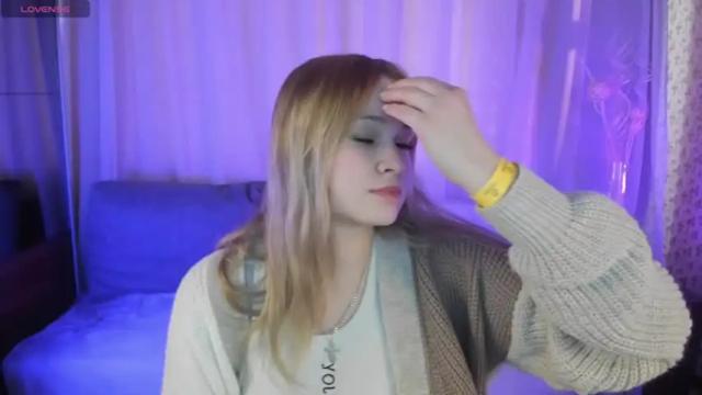 Image 4 of little_meoww Stream on Chaturbate on 15 months ago