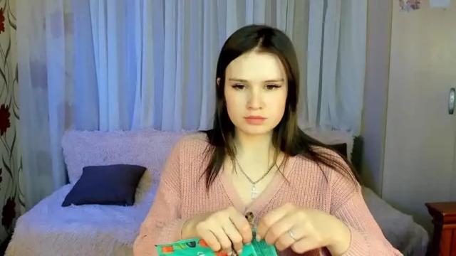 Image 12 of little_meoww Stream on Chaturbate on 15 months ago
