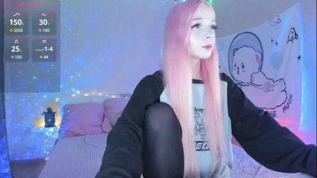 Image 2 of little_misaki Stream on Chaturbate on 26 days ago