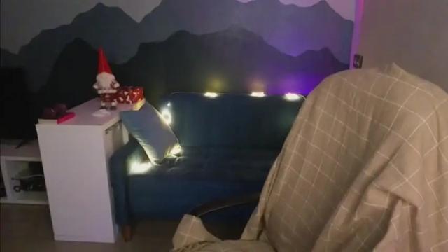 Thumbnail 1, little_pretty_woman's Stream at Chaturbate, 14 months ago