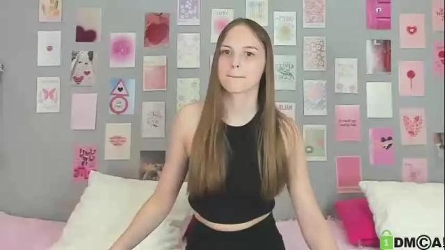 Image 8 of little_radiant_sun Stream on Chaturbate on 6 days ago