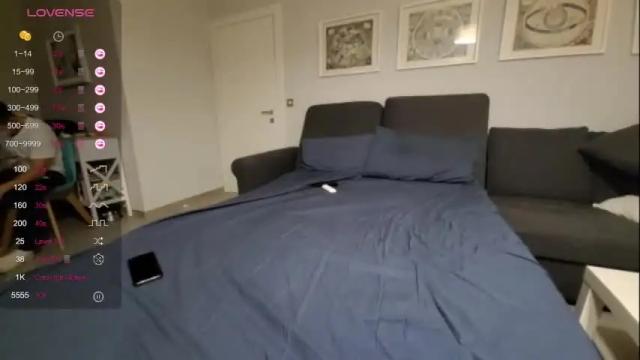 Image 3 of little_sakuraxxx Stream on Chaturbate on 17 months ago