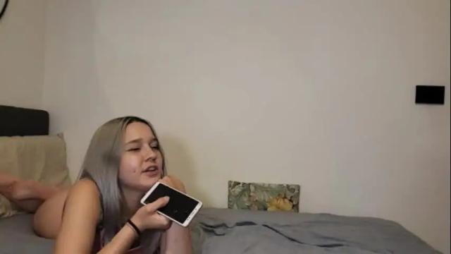 Image 3 of little_sakuraxxx Stream on Chaturbate on 20 days ago