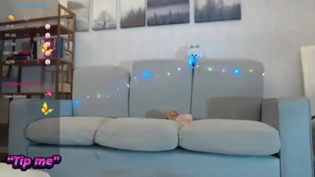 Image 12 of little_thai Stream on Chaturbate on 18 months ago