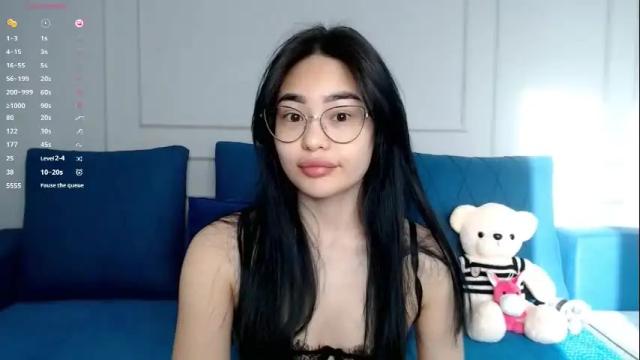 Thumbnail 1, little_v1rgin_angel's Stream at Chaturbate, 2 months ago