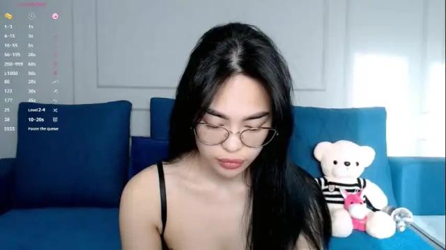 Image 2 of little_v1rgin_angel Stream on Chaturbate on 2 months ago