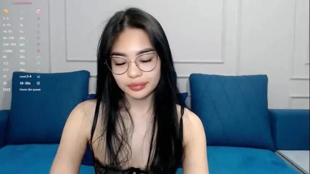 Image 4 of little_v1rgin_angel Stream on Chaturbate on 2 months ago