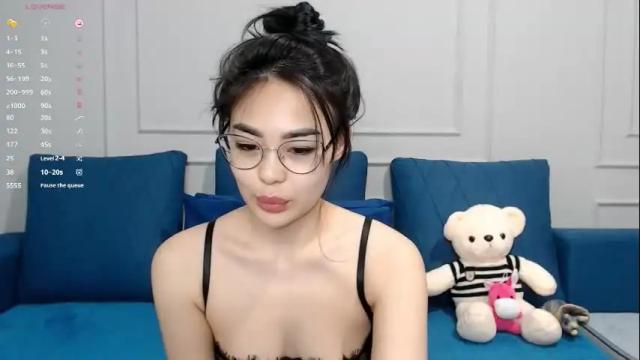 Image 4 of little_v1rgin_angel Stream on Chaturbate on 2 months ago