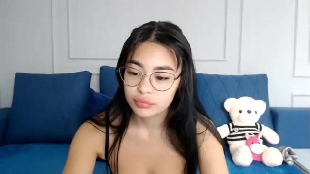 Thumbnail 3, little_v1rgin_angel's Stream at Chaturbate, 1 month ago