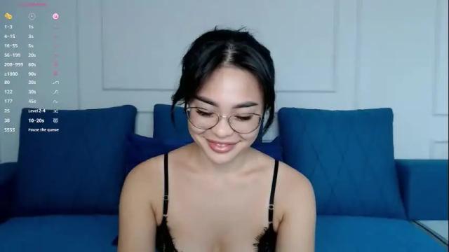 Image 4 of little_v1rgin_angel Stream on Chaturbate on 12 days ago