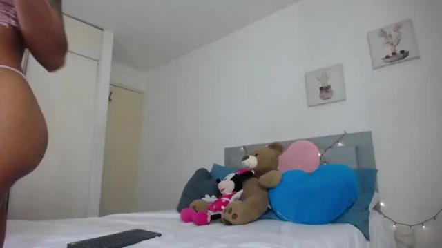 Image 11 of little_valeriya Stream on Chaturbate on 12 months ago