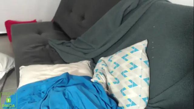 Image 4 of little_valeriya Stream on Chaturbate on 1 month ago