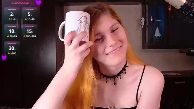 Image 2 of little_witch_sofia Stream on Chaturbate on 1 month ago