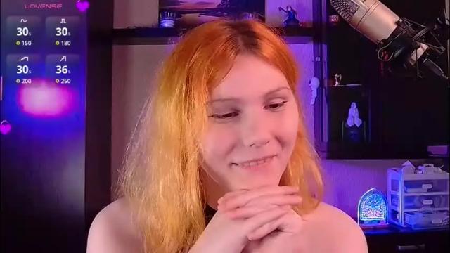 Image 2 of little_witch_sofia Stream on Chaturbate on 4 months ago