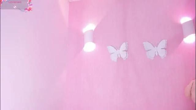 Image 6 of littlearii Stream on Chaturbate on 1 month ago