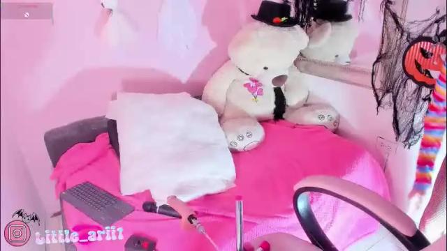 Thumbnail 2, littlearii's Stream at Chaturbate, 2 days ago