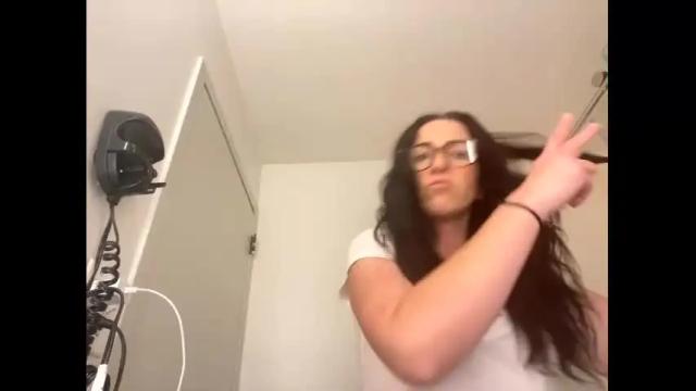 Image 10 of littlebeaupeeep Stream on Chaturbate on 19 months ago