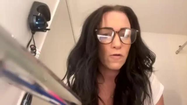 Image 2 of littlebeaupeeep Stream on Chaturbate on 19 months ago